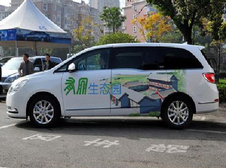 黄龙户外车贴喷绘如何保持效果?